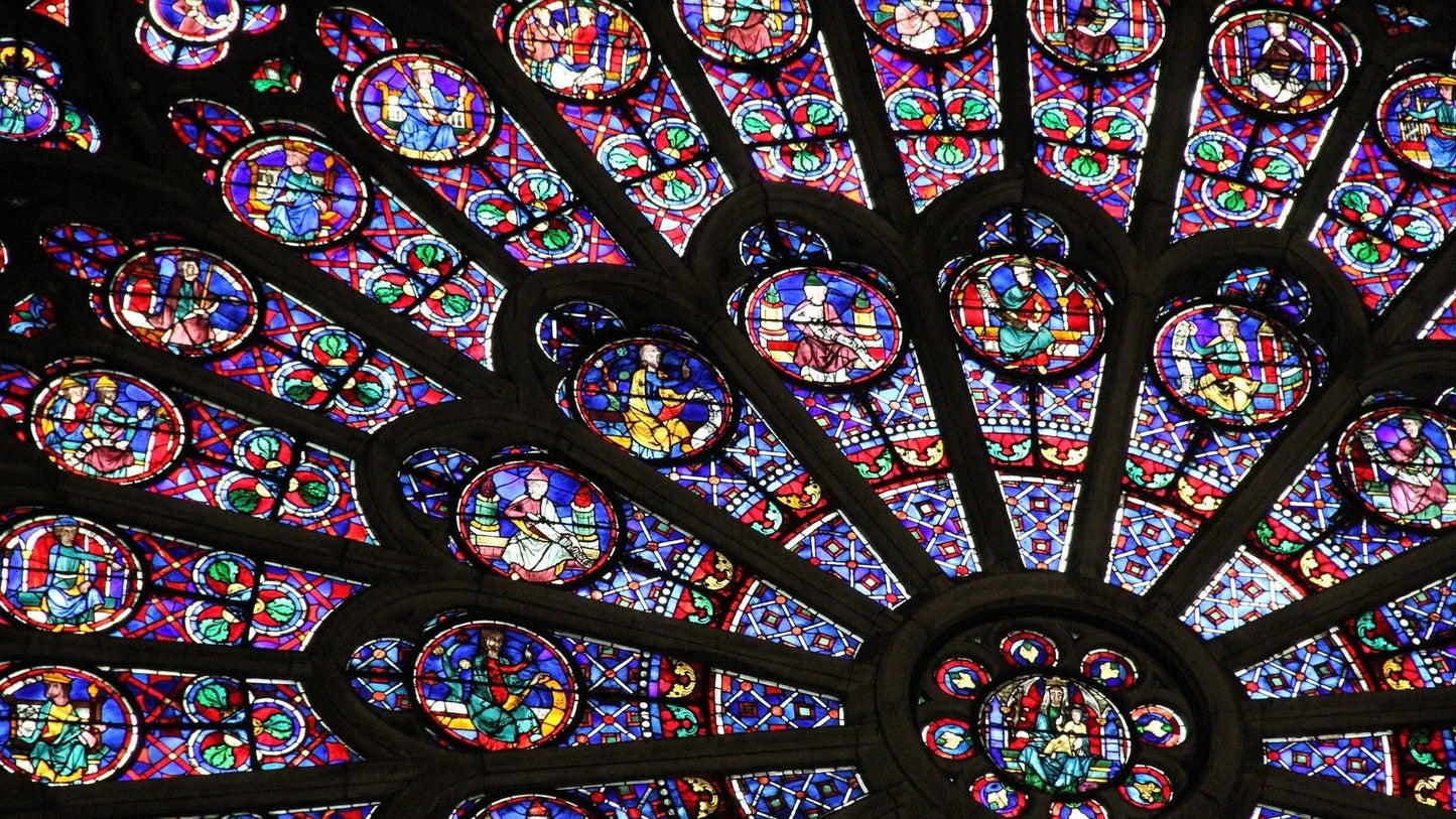 Notre-Dame Outdoor Walking Tour with Sainte-Chapelle entry